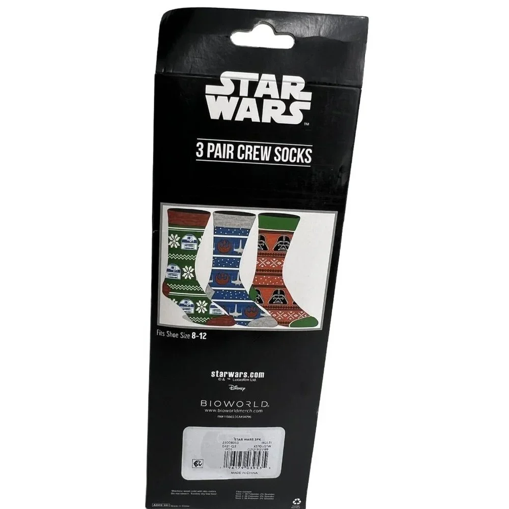 Disney Star Wars Men's Crew Socks 3 Pack Shoe Size 8-12 Bioworld Christmas Theme - Picture 2 of 12